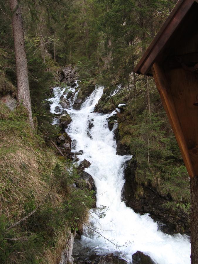 Gasthof Sonne Haeselgehr Luaran gambar